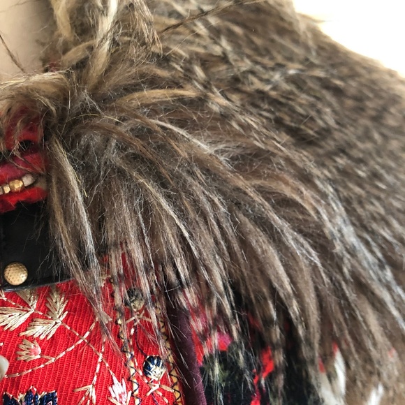 Anthropologie Elevenses Karelia Coat Size 0 Faux Fur Velvet Tapestry - Picture 4 of 7